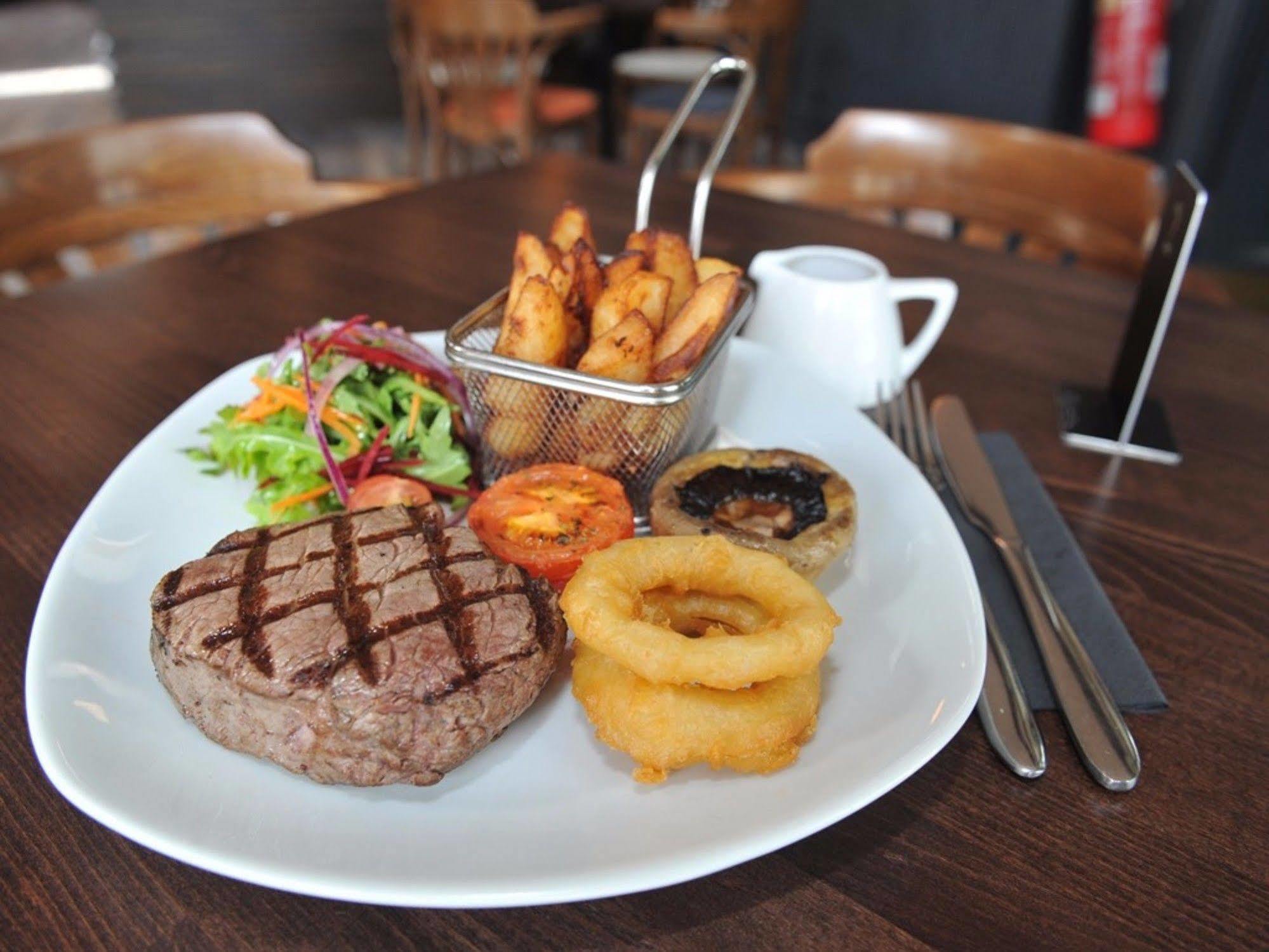 The Ferguson Fawsitt Arms & Country Lodge Walkington  外观 照片